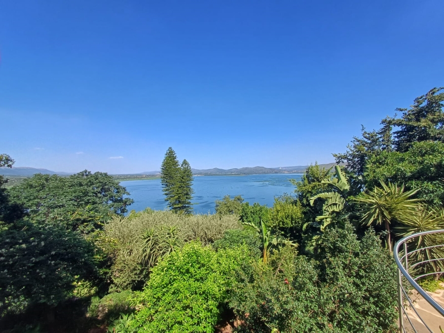 2 Bedroom Property for Sale in Kosmos North West